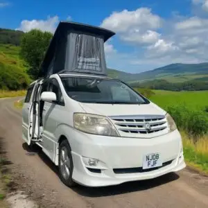 Toyota Alphard S1/2